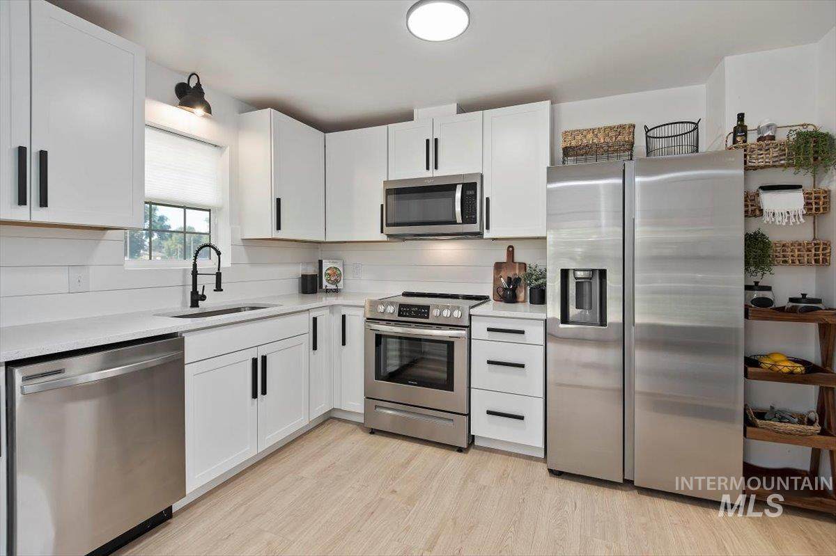 37 4th St. N. - Photo 1