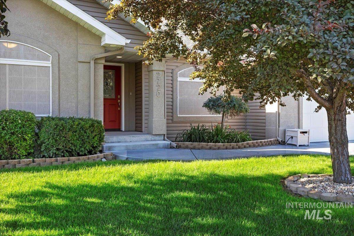 2720 Longbow Drive - Photo 1