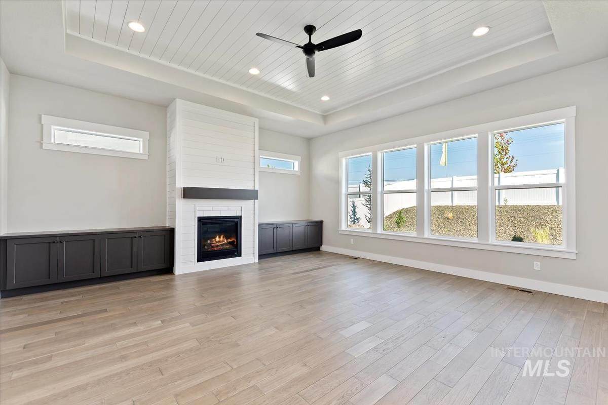 8194 Basin Cove Ave. - Photo 1