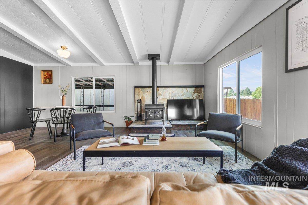 2501 Bali Dr - Photo 1