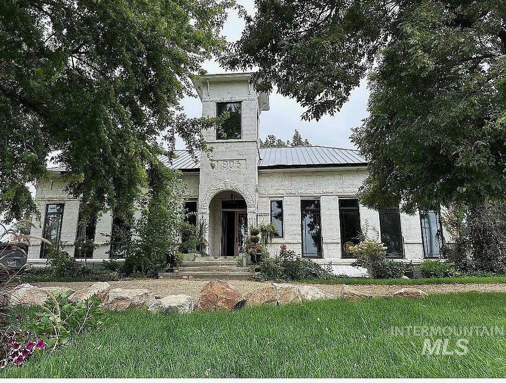8300 Hwy 20/26 - Photo 1