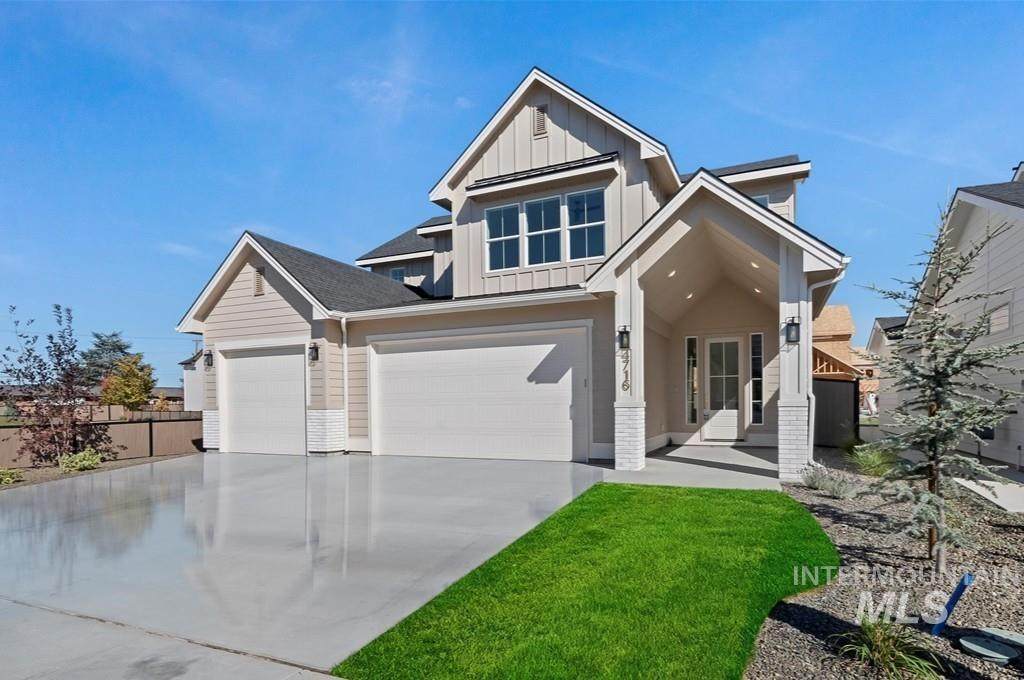 4716 Camp Creek Ave - Photo 1