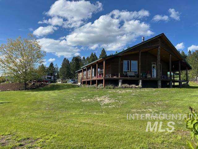 1621 Doumecq Rd - Photo 1