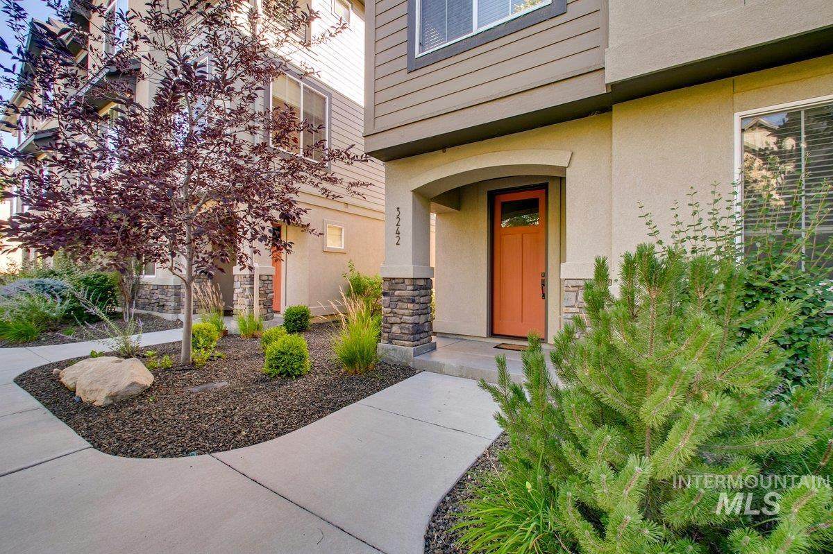 3242 Front Runner Lane - Photo 1