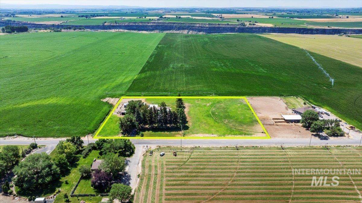 249 W 500 S - Photo 1