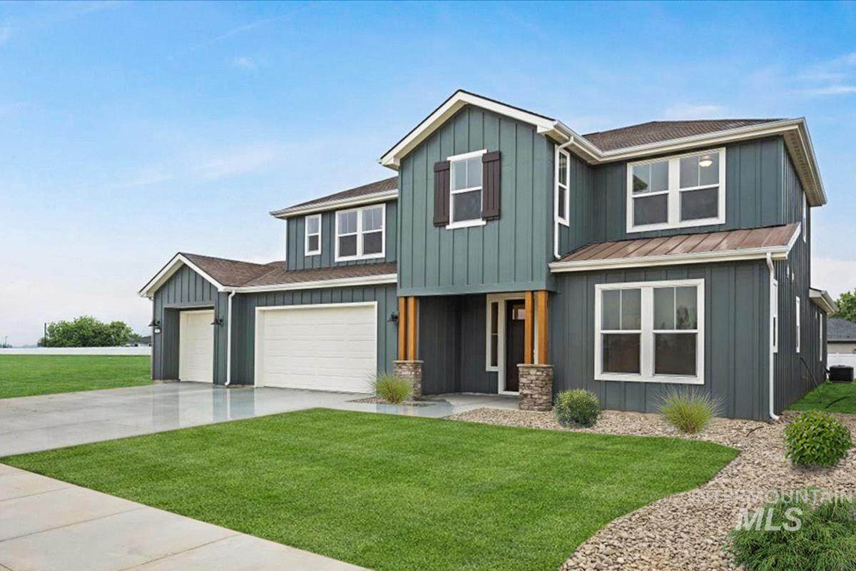 352 Maxine Lane West - Photo 1