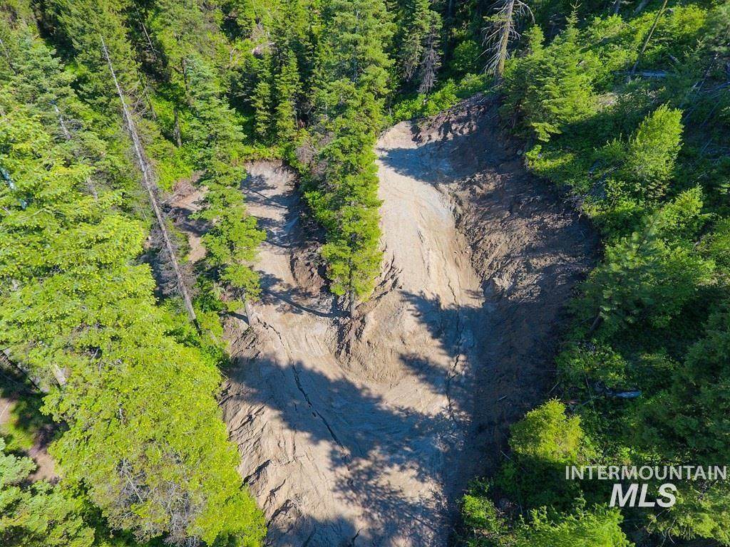 10 Crocus Ct. - Photo 1