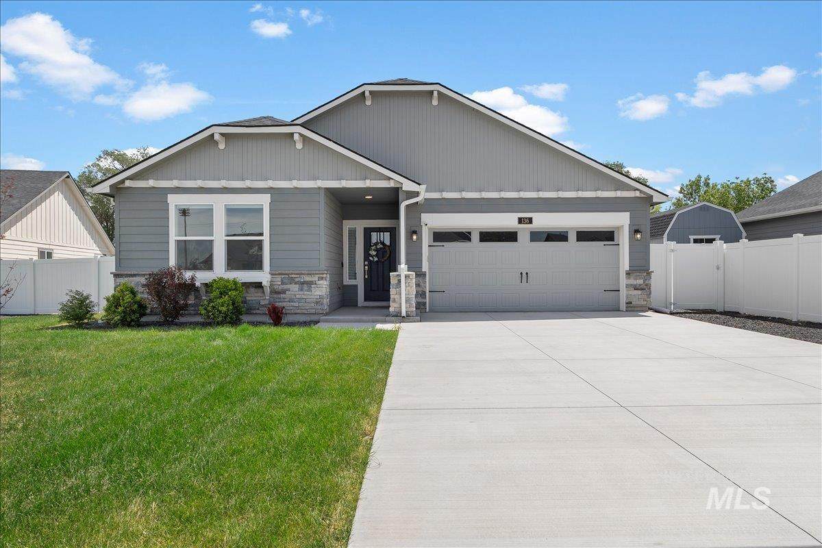 136 Centennial Ct. - Photo 1