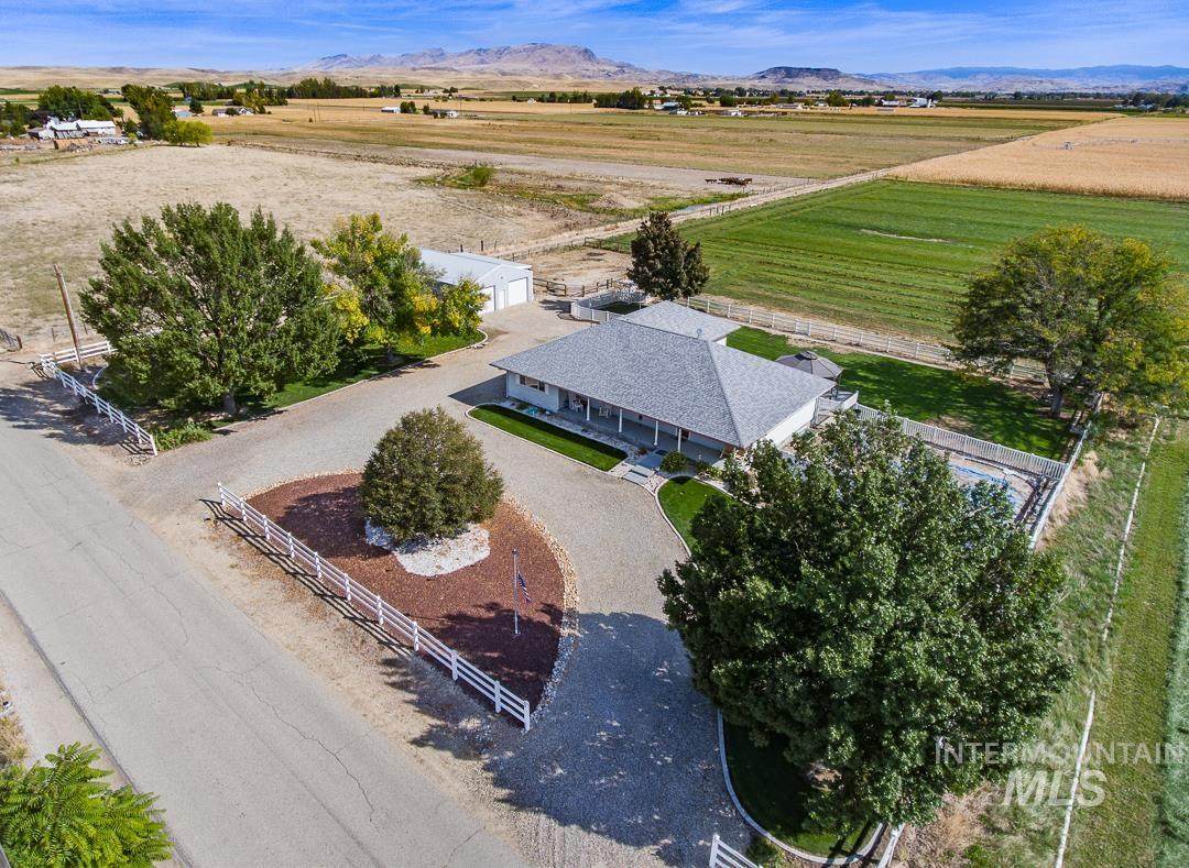 2370 Mesa Ave. - Photo 1