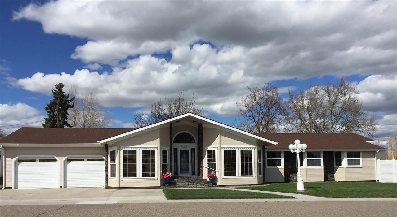 1455 Crest Way - Photo 1