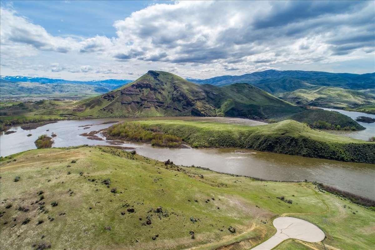 8825 Highway 52 - Photo 1