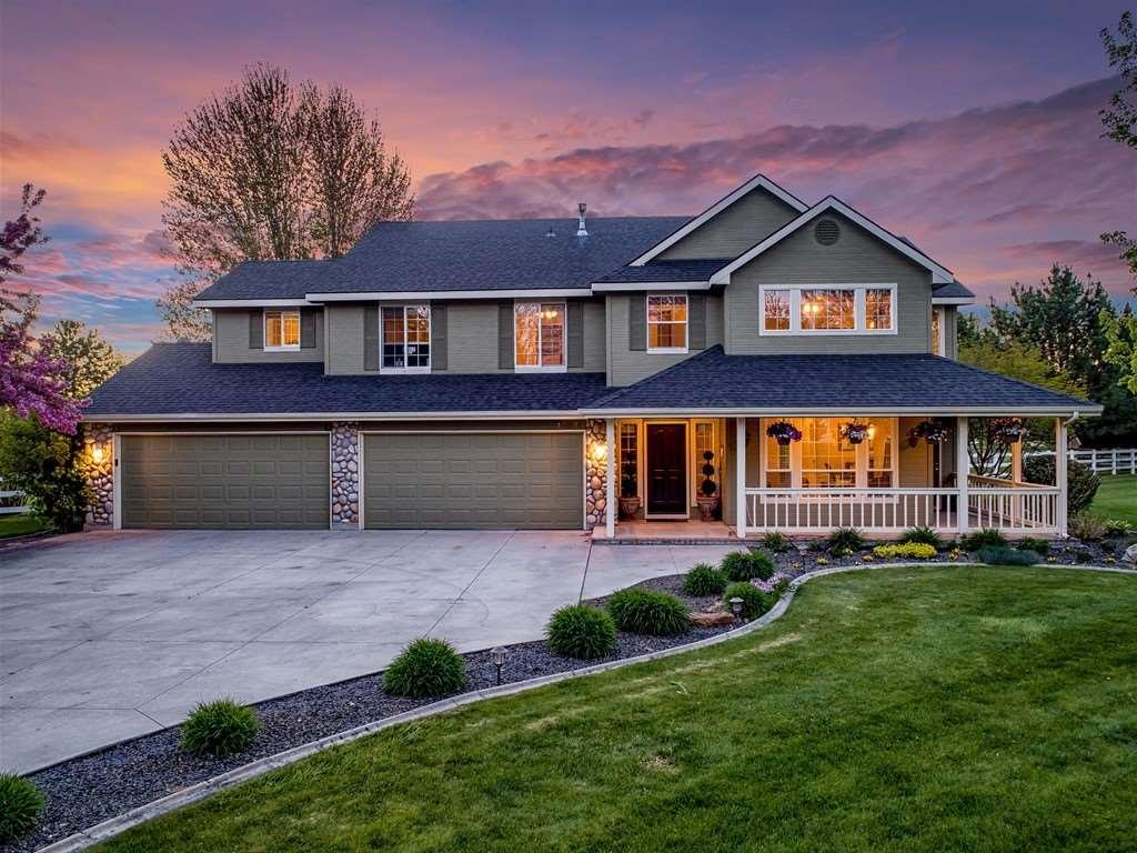 1367 Chaucer - Photo 1