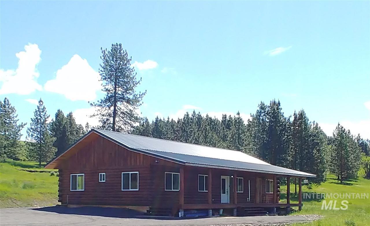 830 Leitch Creek - Photo 1