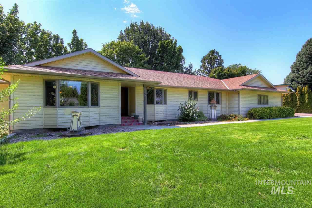 227 Mountain View Drive - Photo 1