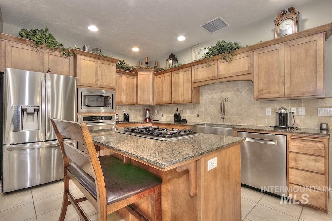 220 Ryegate Dr - Photo 1