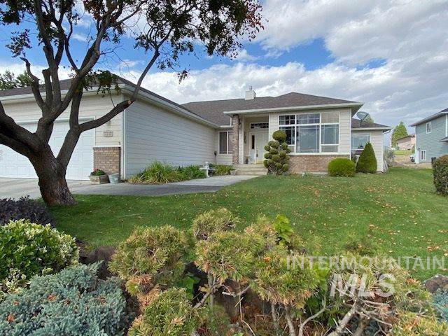 1407 Richardson Avenue - Photo 1