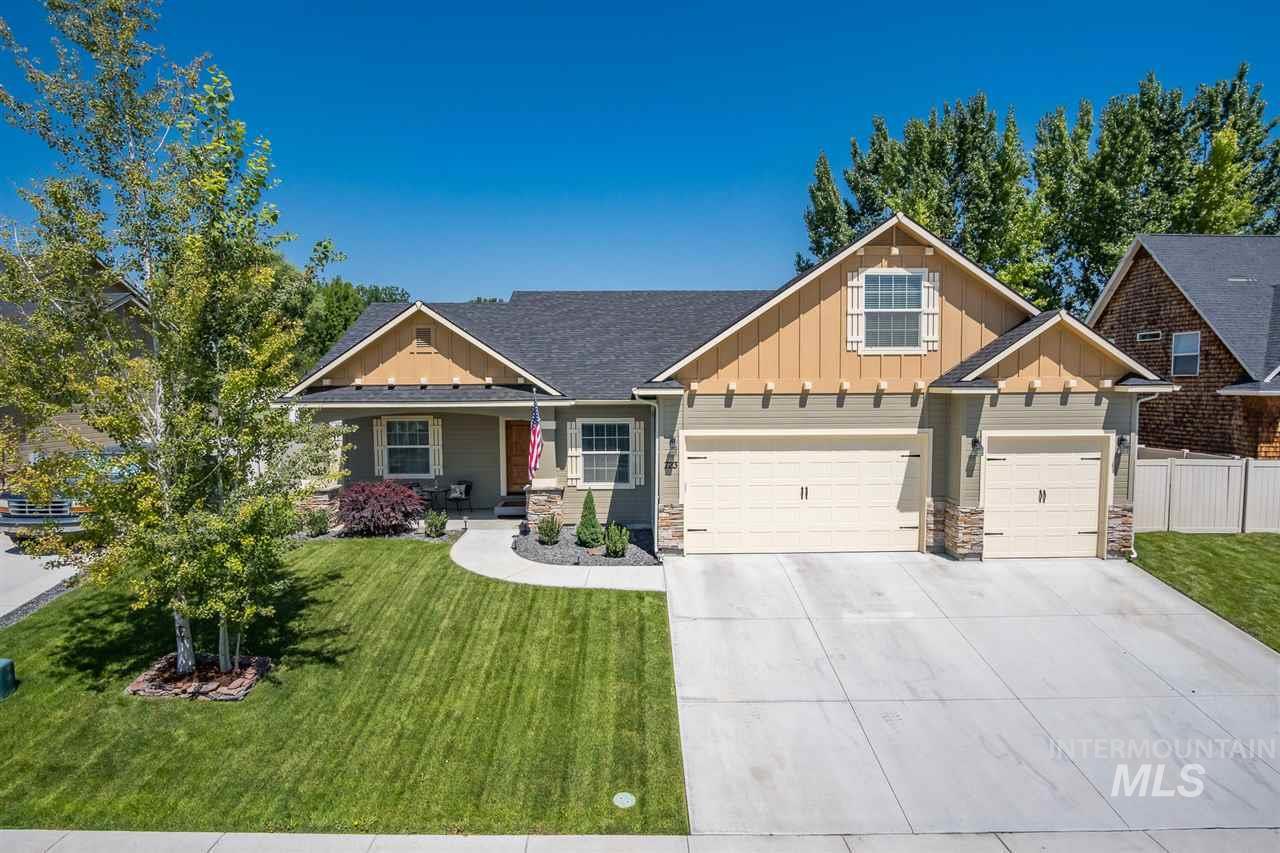 723 E Willow St. - Photo 1