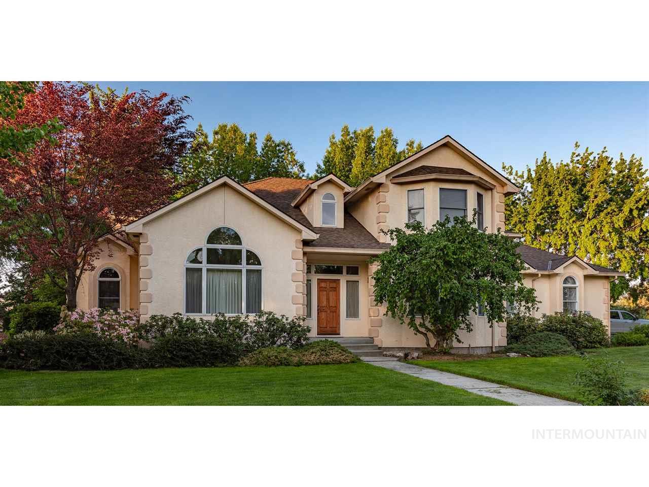 209 Ashbourne Dr - Photo 1