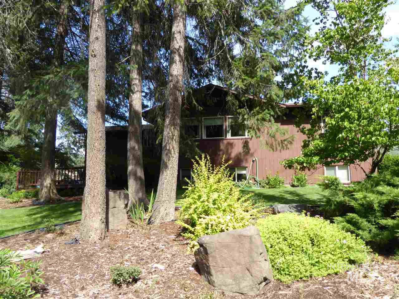 355 Westwood Terrace - Photo 1