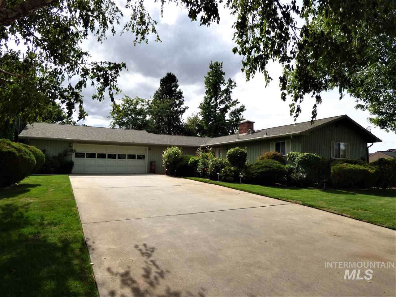 4071 Par Court - Photo 1