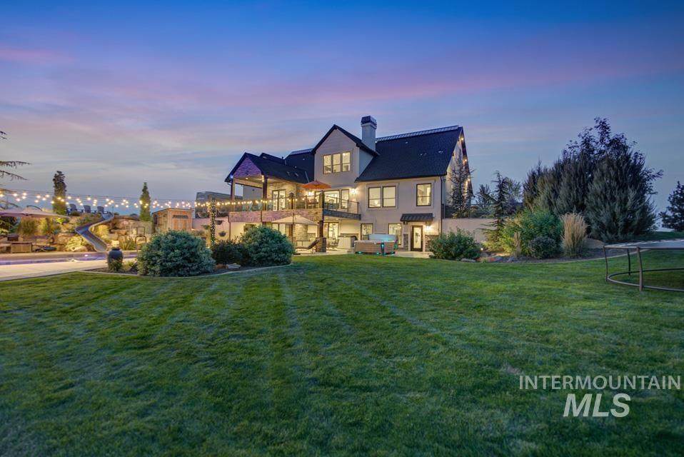 10445 W Colton Ln - Photo 1