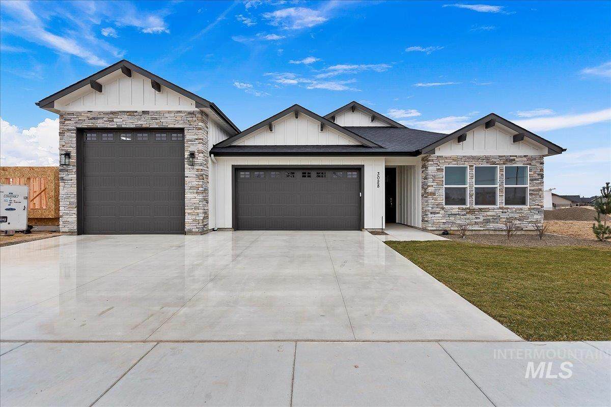 1473 Cascade Rd - Photo 1
