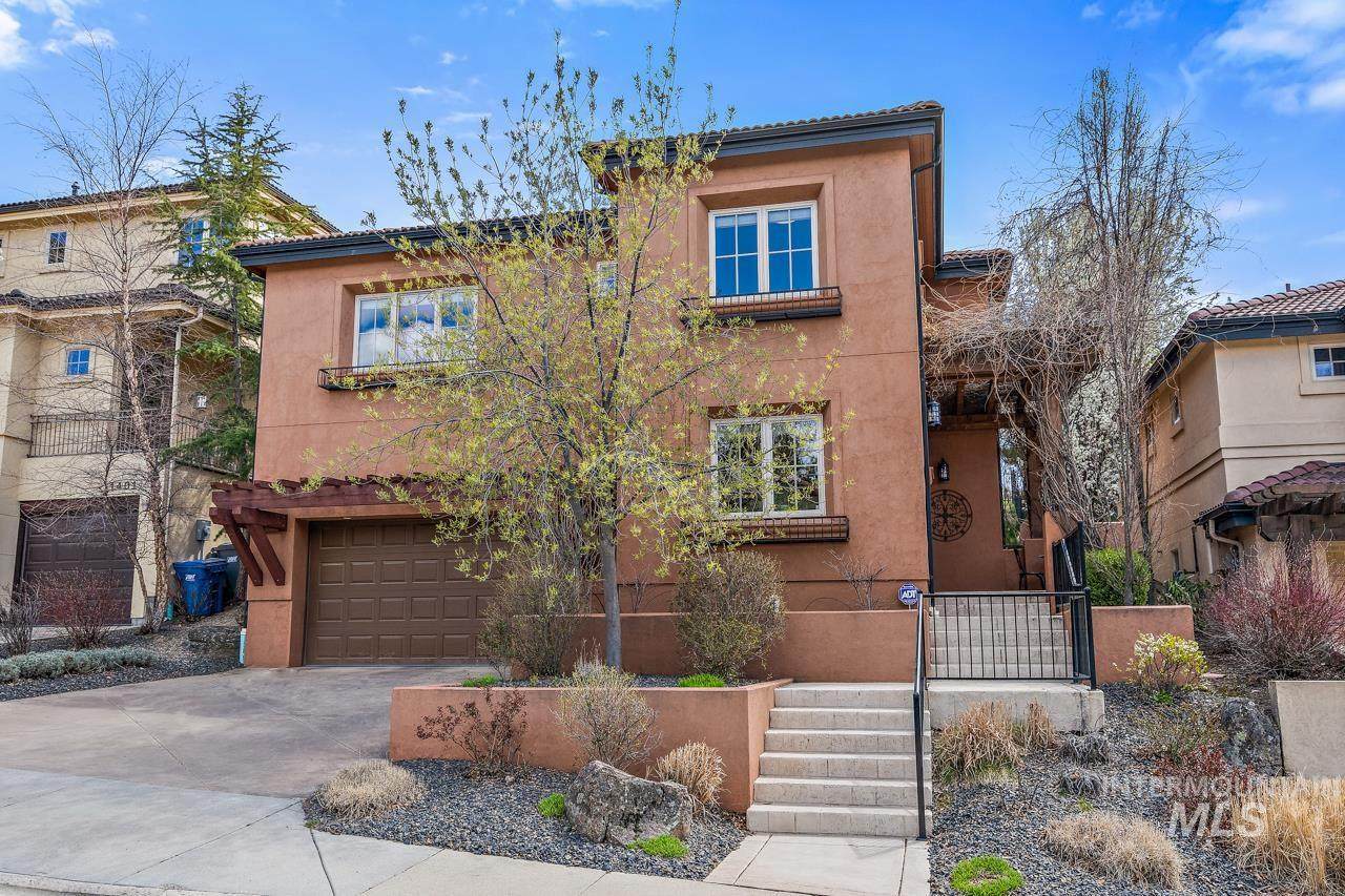 1413 Villa Norte St - Photo 1