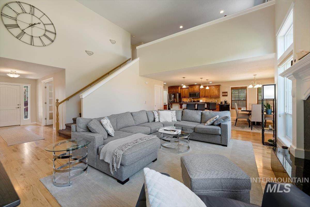 2706 Mahoney St - Photo 1
