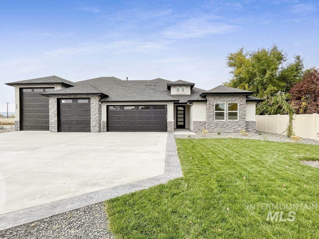 469 Gabriel Lane - Photo 1