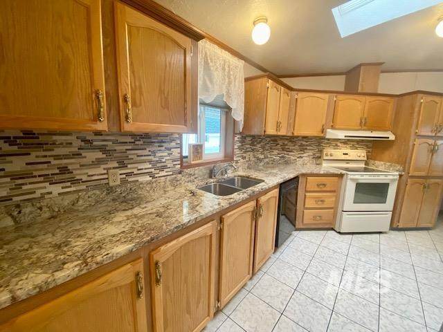 2015 6th Avenue - Photo 1