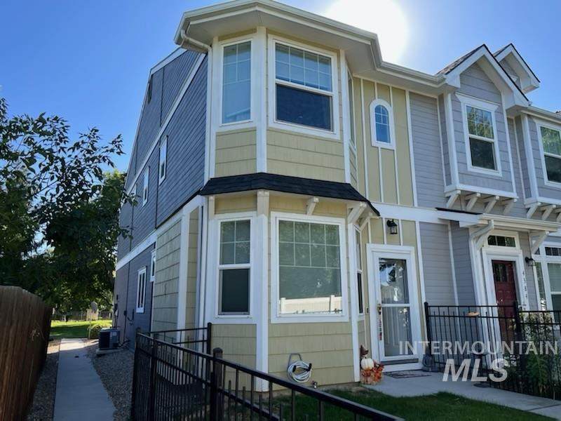 4390 Five Mile - Photo 1