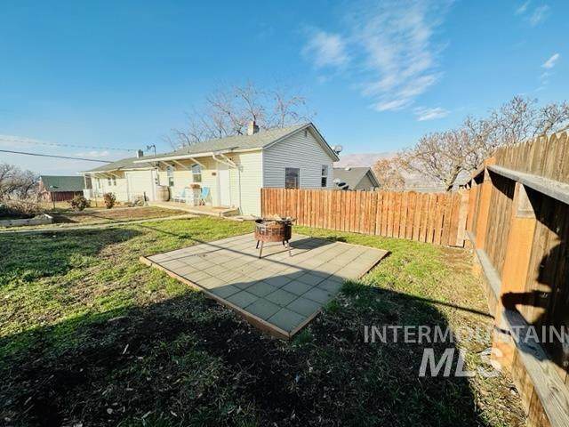 2629 5th Avenue - Photo 1