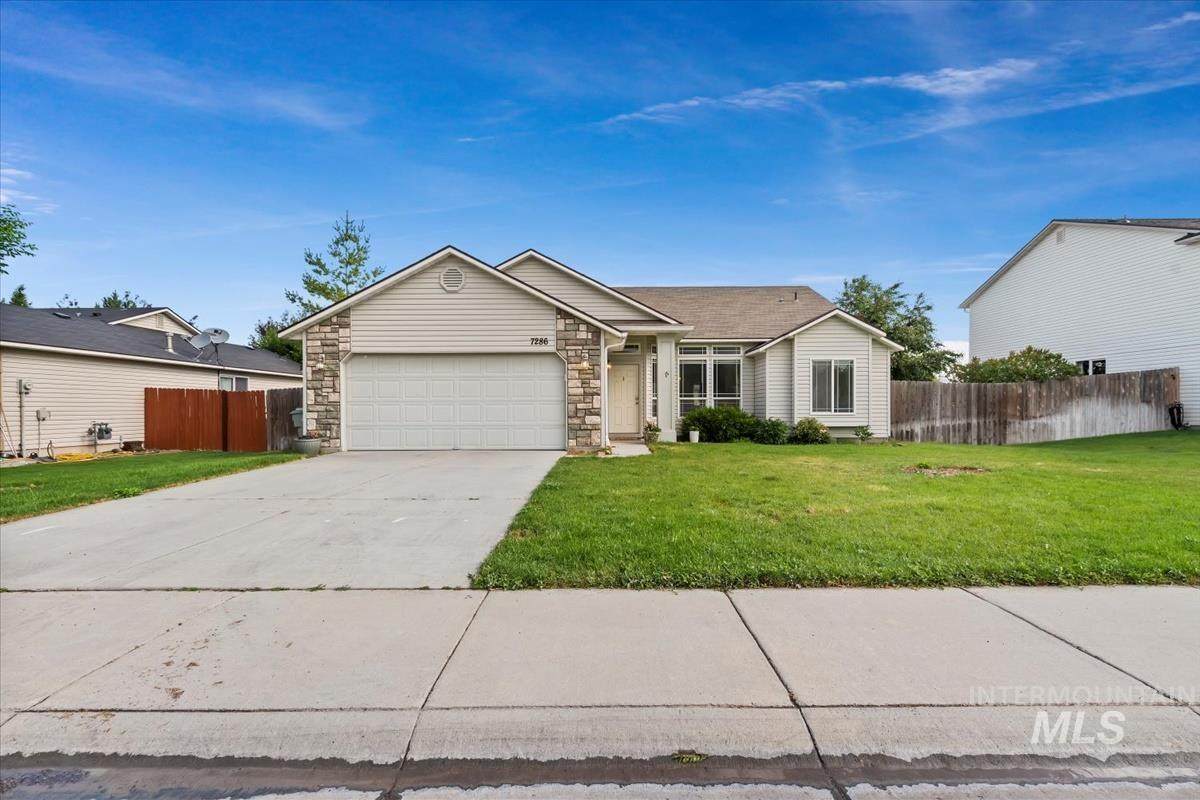 7286 Wiltshire Lane - Photo 1