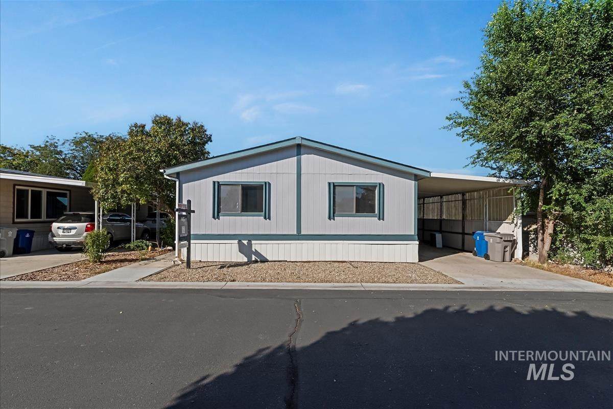 914 Midland Blvd - Photo 1