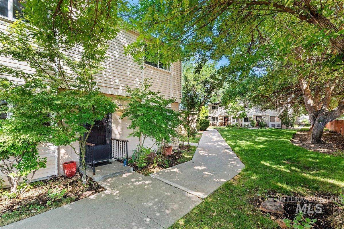 864 Curtis Road - Photo 1