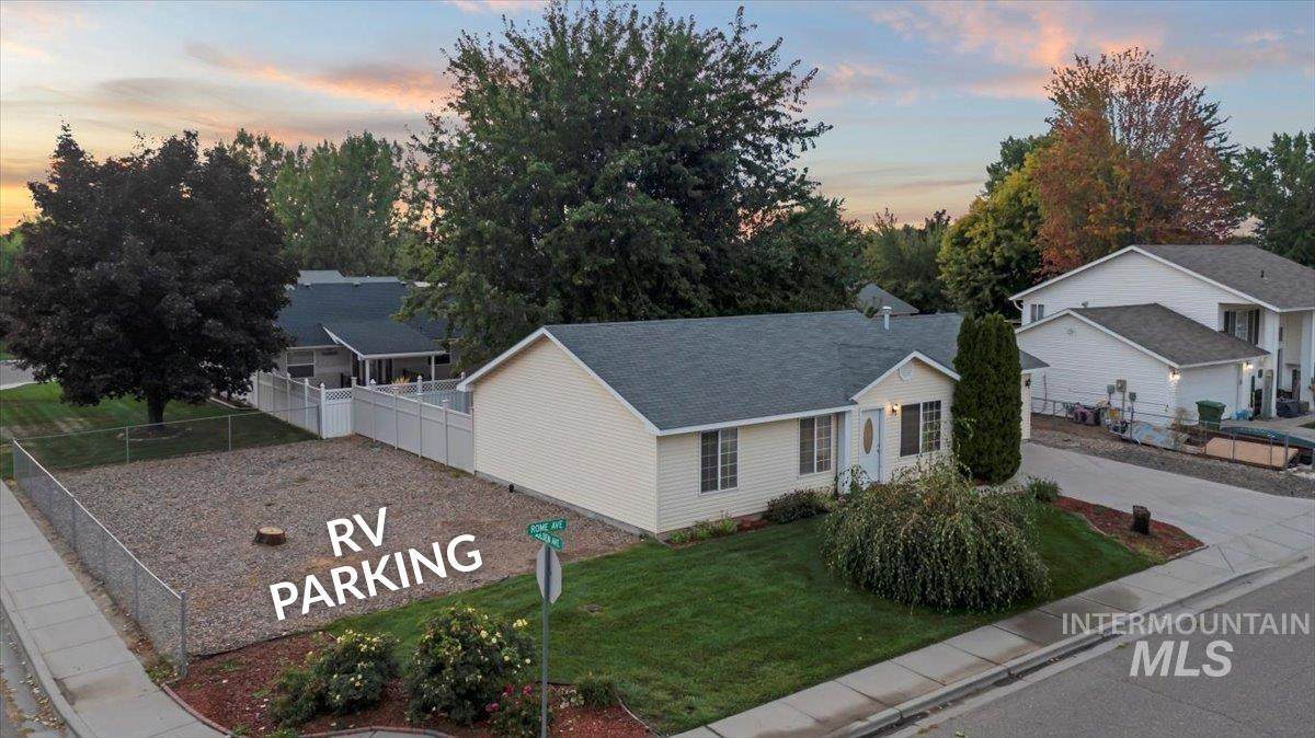 2601 Rome Ave - Photo 1