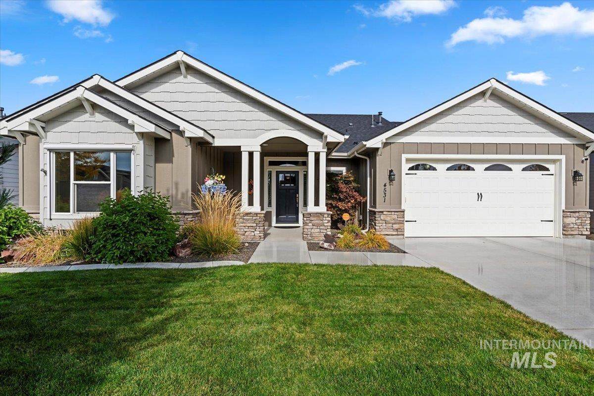 4531 Lava Springs Loop - Photo 1