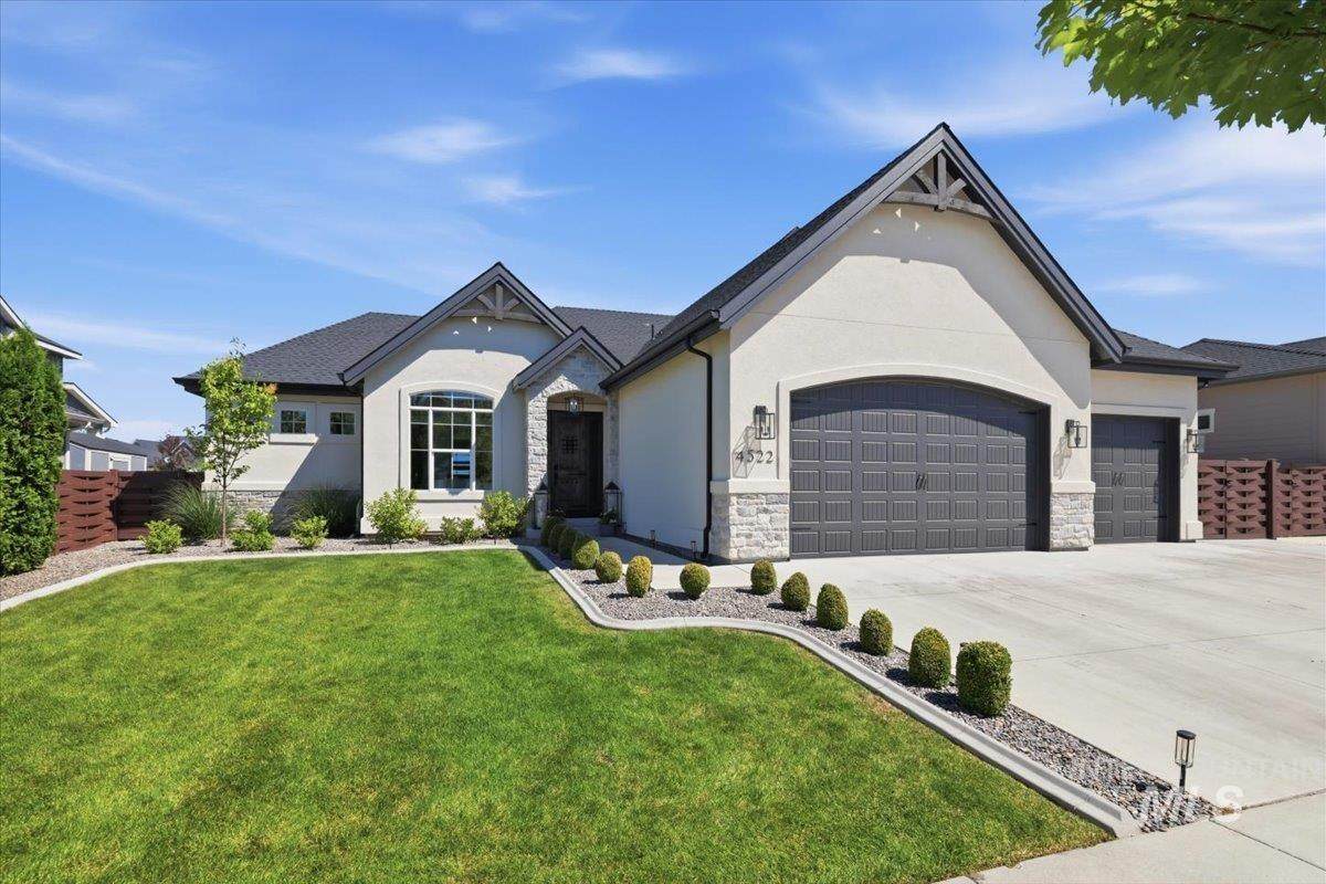 4522 Sugar Tree Dr - Photo 1