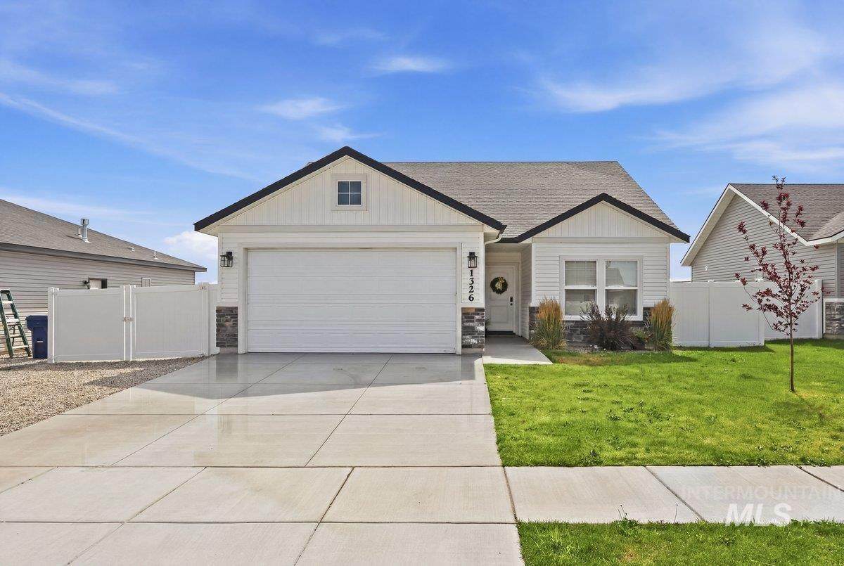 1326 Concord St - Photo 1