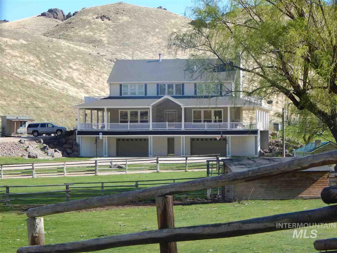12378 Highway 95 - Photo 1