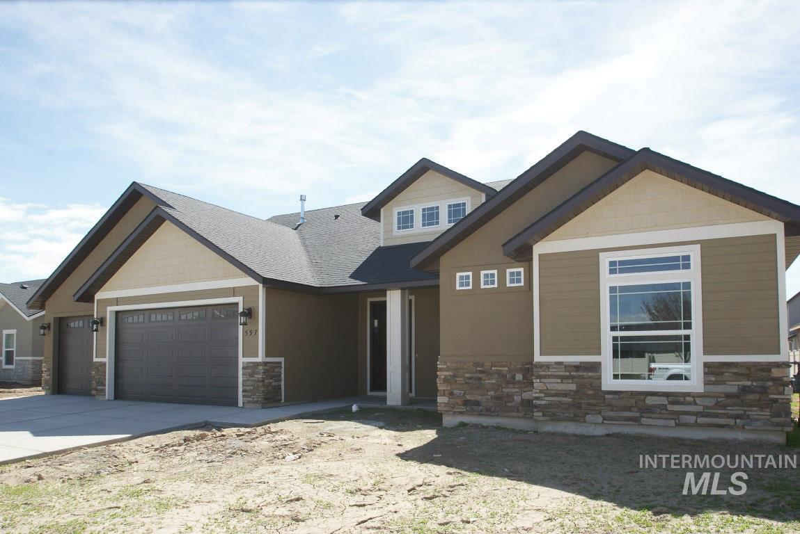 597 Smithwick - Photo 1