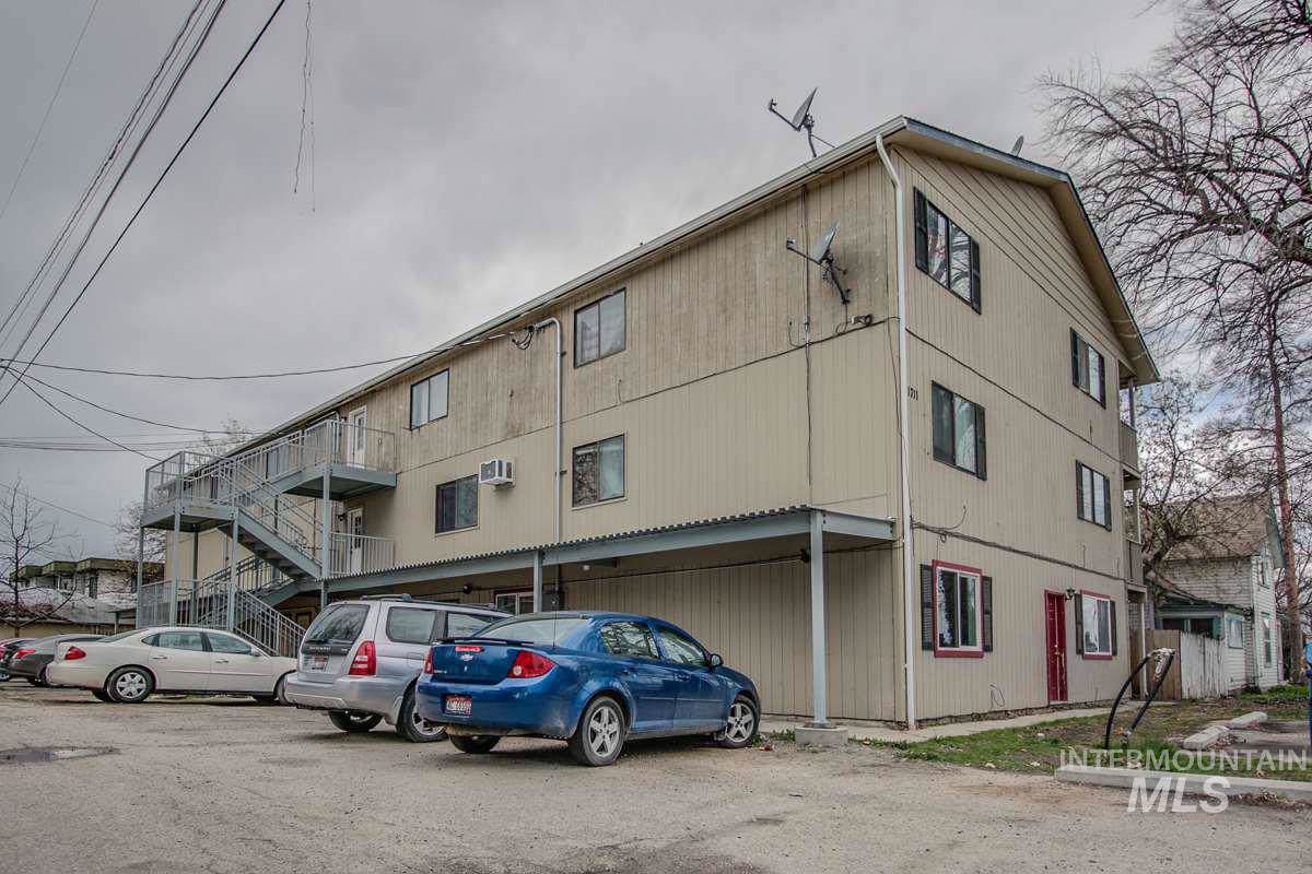 1711 1St St. - Photo 1