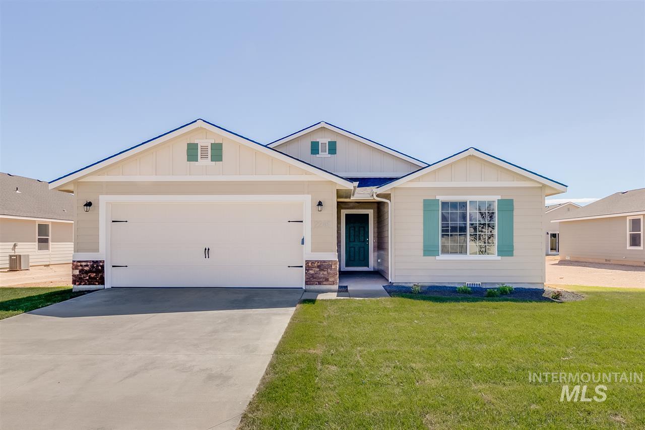 2246 Spike Ave - Photo 1