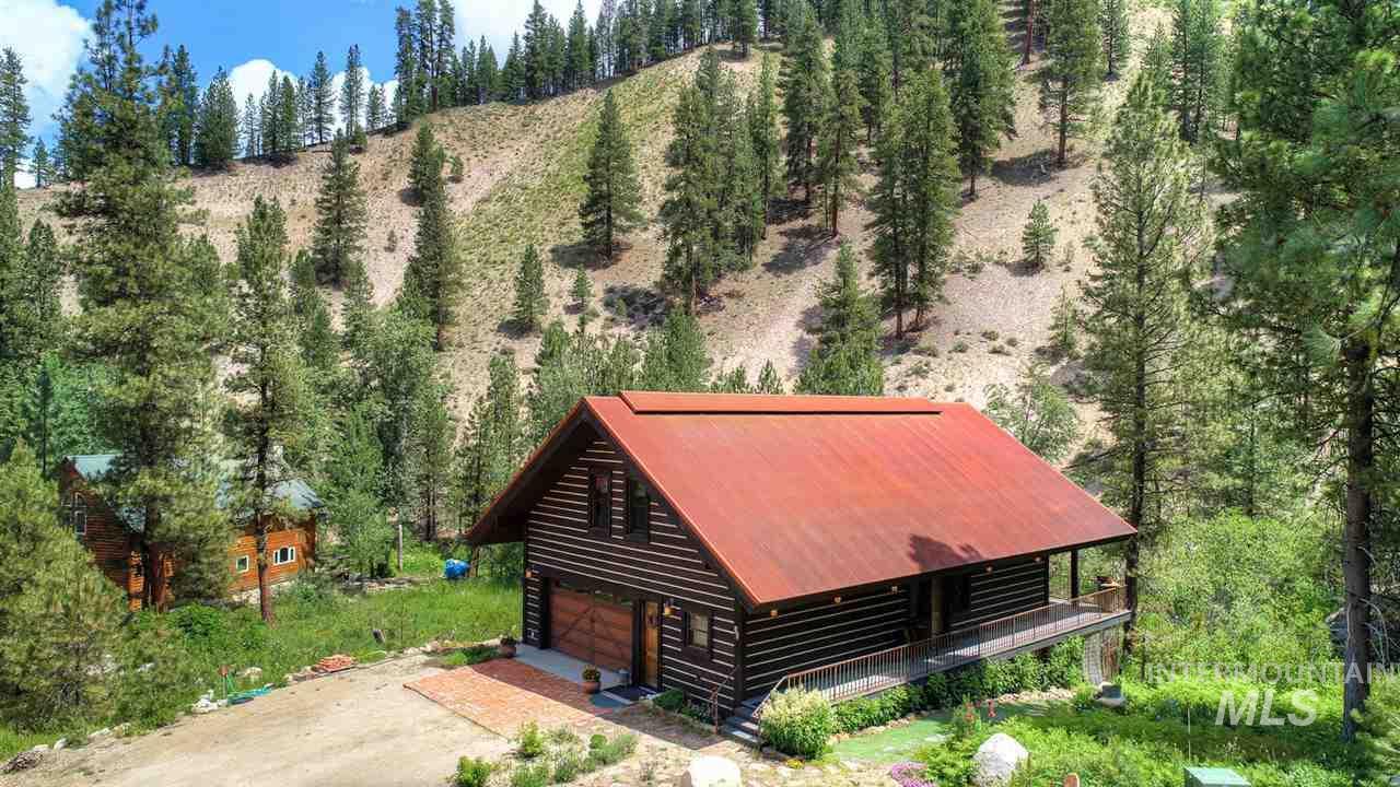 1088 Paradise Drive - Photo 1