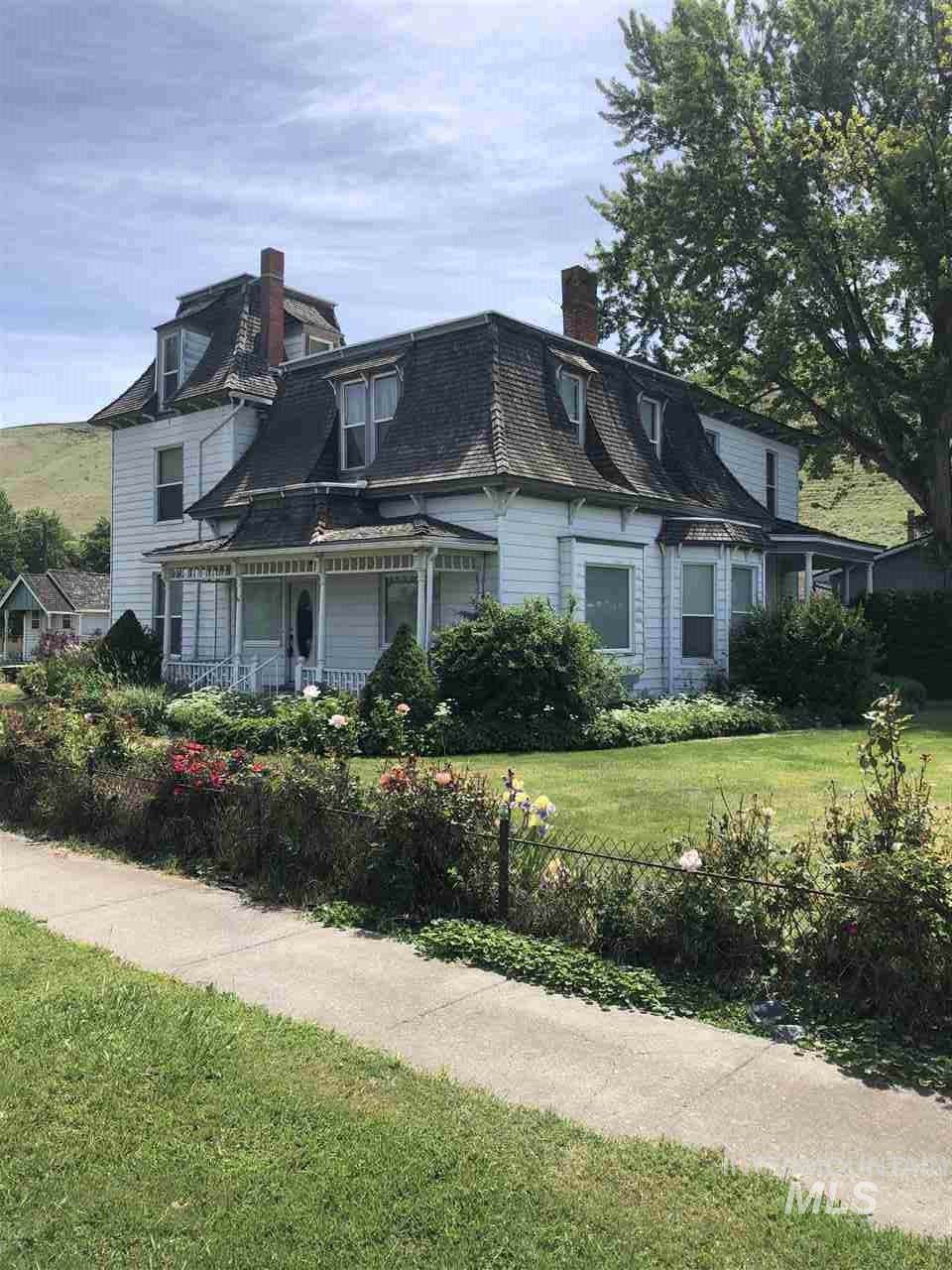 818 High Street - Photo 1