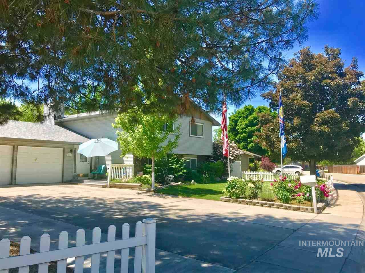 10967 Powderhorn St - Photo 1