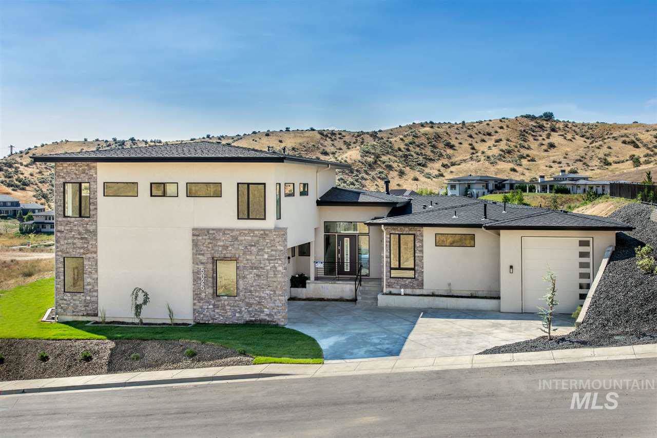 5025 Corralero Lane - Photo 1