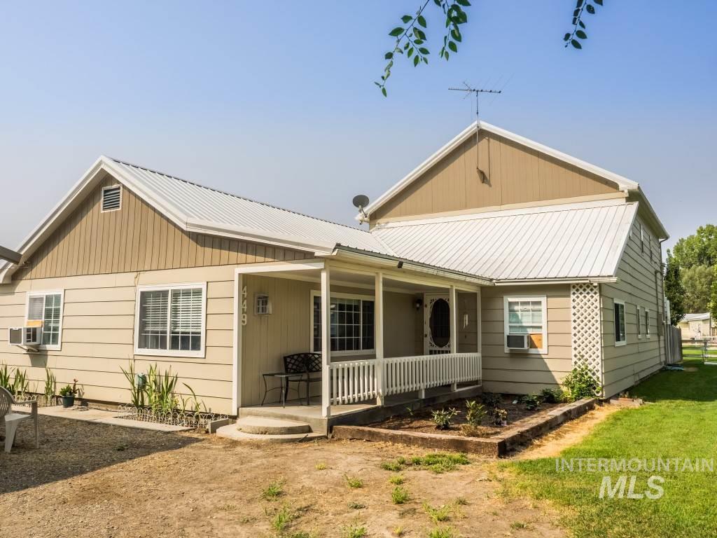 449 Annex - Photo 1