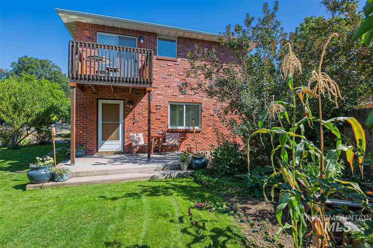 803 Mckinley - Photo 1