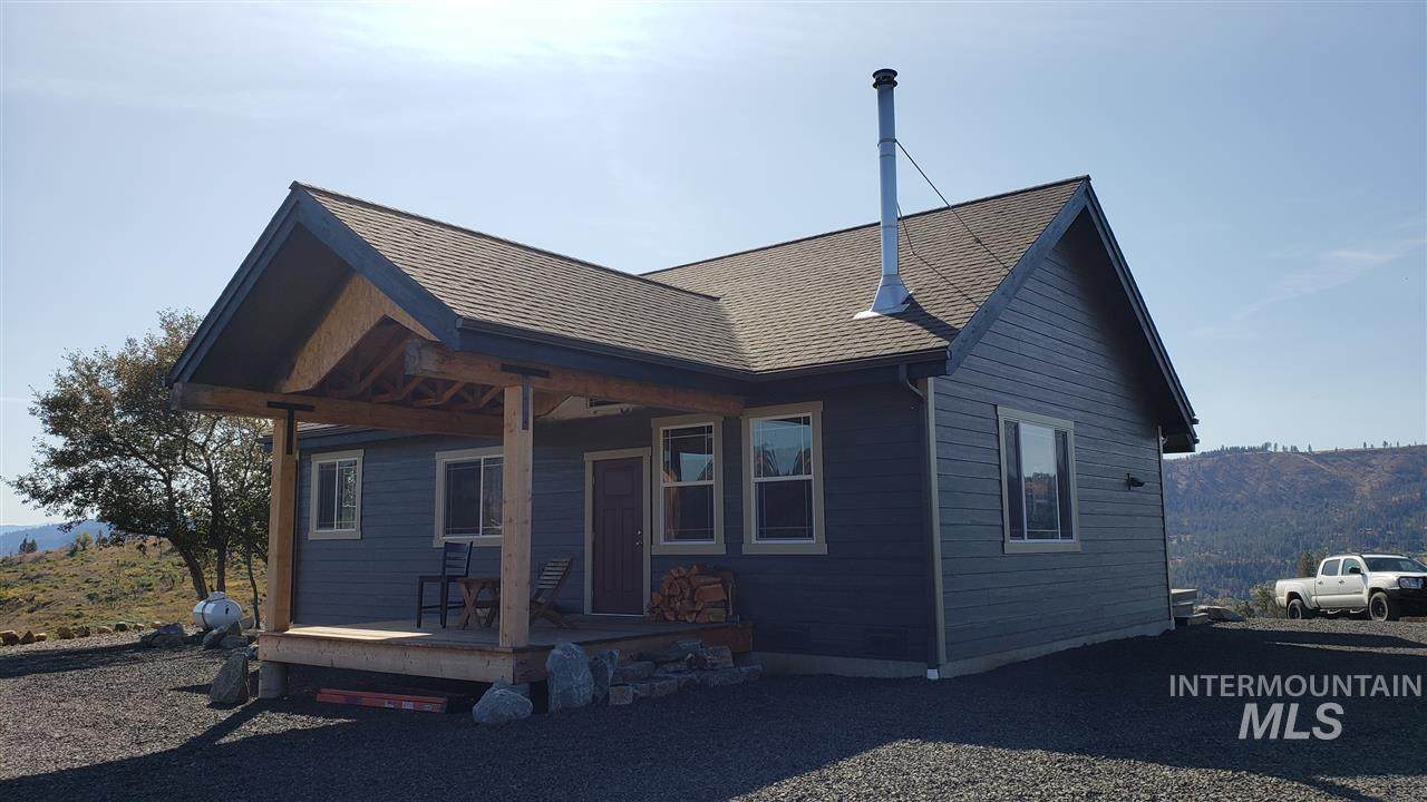 261 N Glenwood Rd - Photo 1